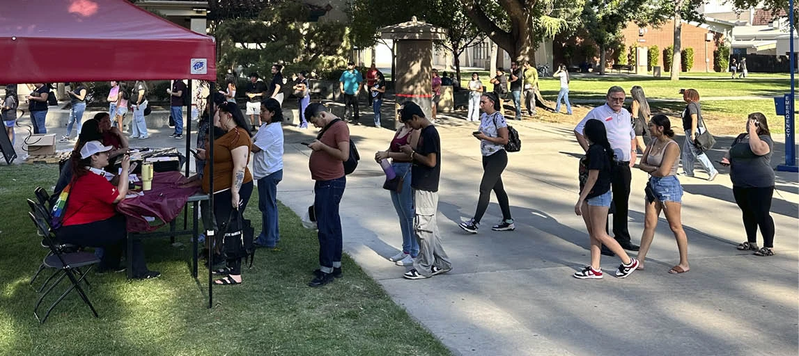 EOPS Students in line ofr books